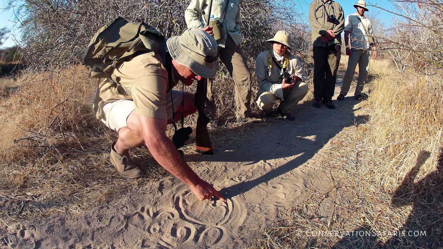 Molly, Safari walking guide in Ruaha, Tanzania